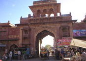 Jodhpur Gate by ZUZU.  Tags: Jodhpur, Rajasthan.