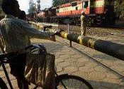 Waiting for the train by sab kuch milega.  Tags: Odisha, waiting, Trains.