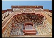 SAFDARJUNG'S TOMB - DETAIL ON ENTRY GATE - NEW DELHI by snonymous.  Tags: New Delhi, Delhi, monument, safdarjungs tomb, islamic art, history, moghul art, Temples and Monuments.