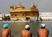 Dil Chata hain @ golden temple by pomz.  Tags: Punjab, Amritsar, Golden Temple, temple.