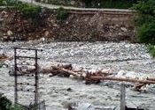 Water level by Paleface.  Tags: Gangotri, Uttarakhand.