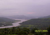 chiplun by saajan_20.  Tags: Chiplun, Maharashtra.