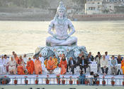 International Yoga Festiwal 2012 by poojan.  Tags: Rishikesh, Uttarakhand, Religion in India, Parmarth Niketan Ashram.