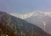 Dholadhar from Triund by ashukkb.  Tags: Landscapes, triund.