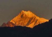 MOUNT Kangchenjunga by KAPUR.  Tags: Sikkim, Gangtok.