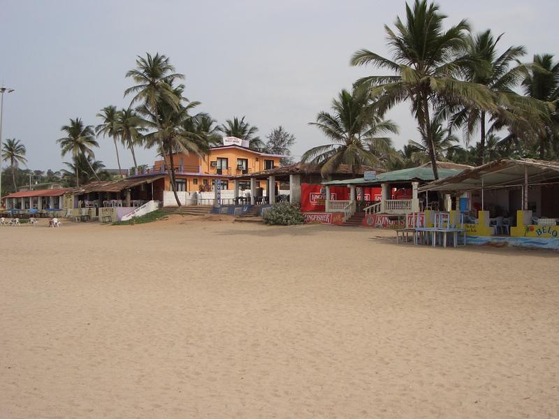 http://www.indiamike.com/india/attachments/11272d1252240470-sarita-guest-house-bogmalo-beach-goa-imagem-casio-023.jpg