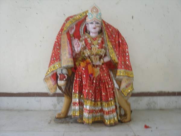devi1.jpg
