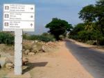 hampi-everything-you-want-to-know-signpost-near-bhima-gate.jpg