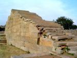 hampi-everything-you-want-to-know-stairway-of-the-audiance-hall.jpg
