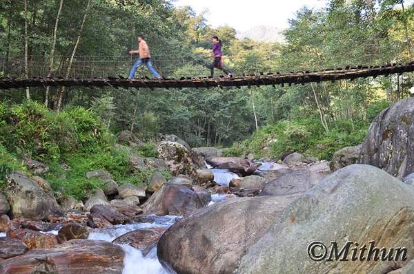 Name:  sikkim-day9-007.jpg
Views: 414
Size:  57.8 KB