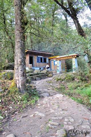 Name:  sikkim-day9-020.jpg
Views: 423
Size:  44.8 KB