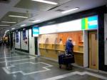 help-at-mumbai-airport-amex2.jpg