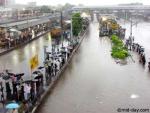 any-monsoon-pictures-of-bandra-khar-juhu-mumbai-10.jpg