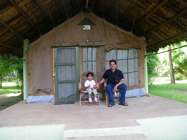 dandeli tent.jpg