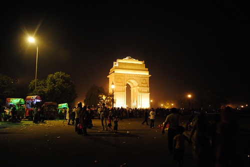 Glowing IndiaGate (1).JPG