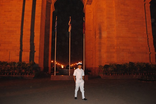 Glowing IndiaGate (3).JPG