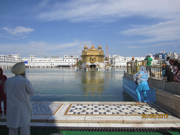 golden temple amritsar10.jpg