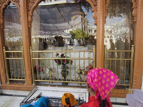 golden temple amritsar14.jpg