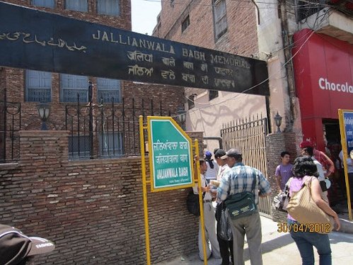 golden temple amritsar-jallianwalla bagh.jpg