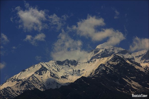 mountain1.jpg