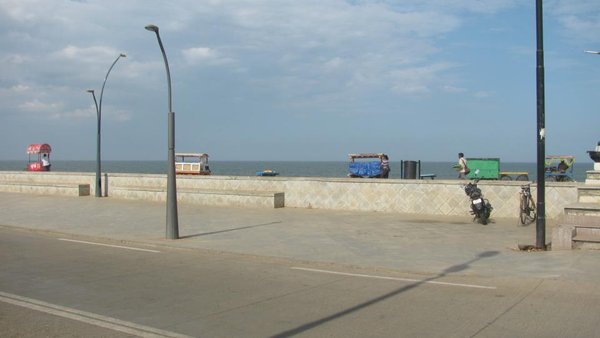 Beach_Road.jpg