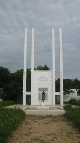 French_War_Memorial.jpg
