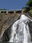dudhsagar-waterfall-trekking-info-req-goa-dec-2005-041s.jpg