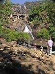 dudhsagar-waterfall-trekking-info-req-goa-dec-2005-032s.jpg