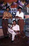 how-indians-pose-for-pictures-untitled1.jpg