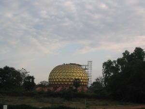 212390-Auroville--Matrimandir-0.jpg