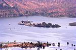 lake-pichola-udaipur-lake-in-udaipur-red.jpg
