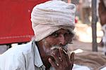 india-facing-smoking-death-crisis-smoking-beedies-red..jpg