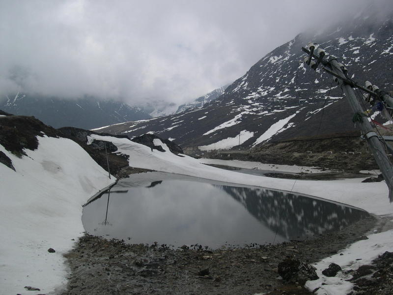 Lake at Sela Pass.jpg