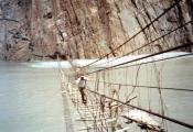 pakistan-627bridge2.jpg