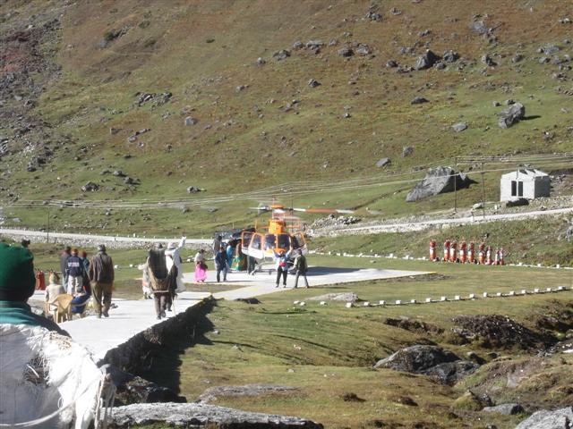 Helicopter pad at kedarnath (Small).jpg