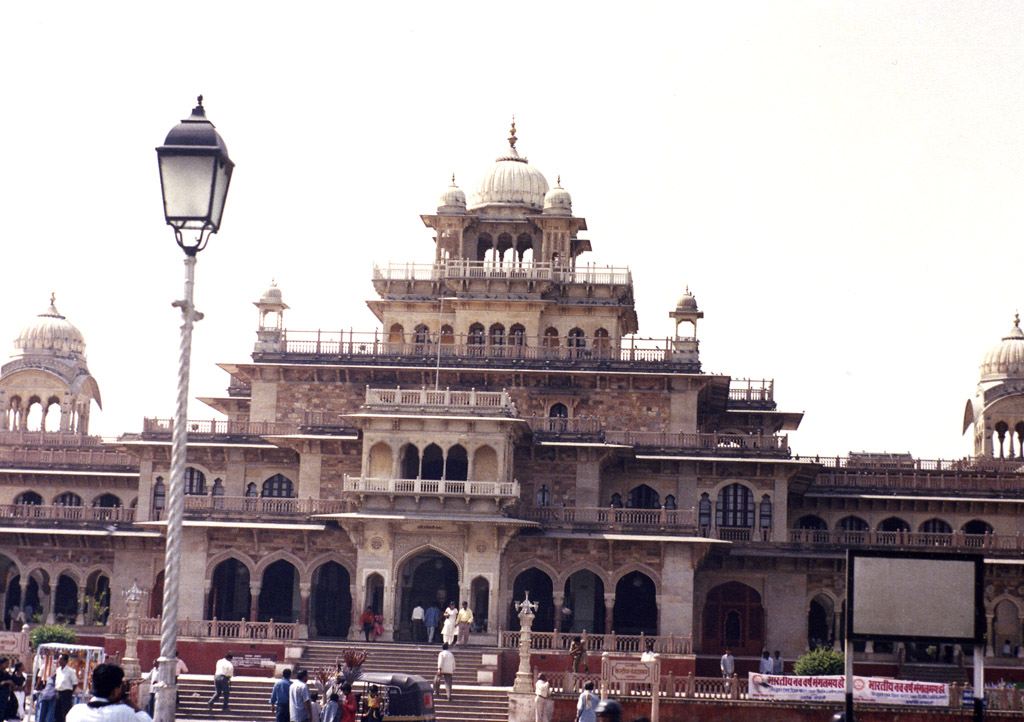 Jaipur city palace - India Travel Forum | IndiaMike.com